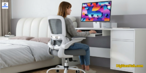 High-back ergonomic mesh office chair featuring adjustable lumbar support and headrest.